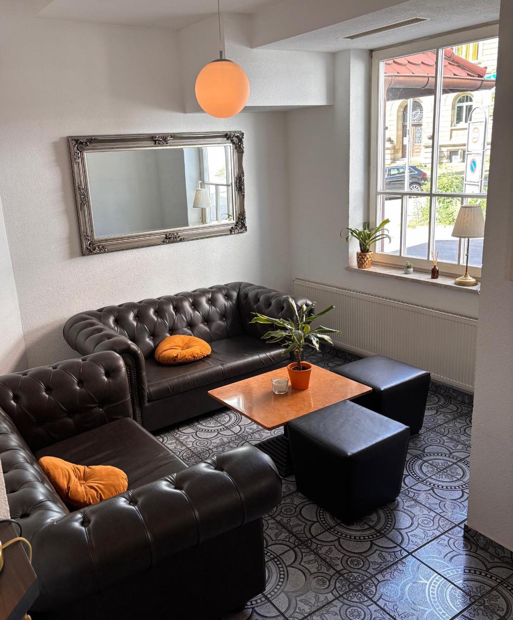 Hotel Schillerplatz Öhringen Extérieur photo